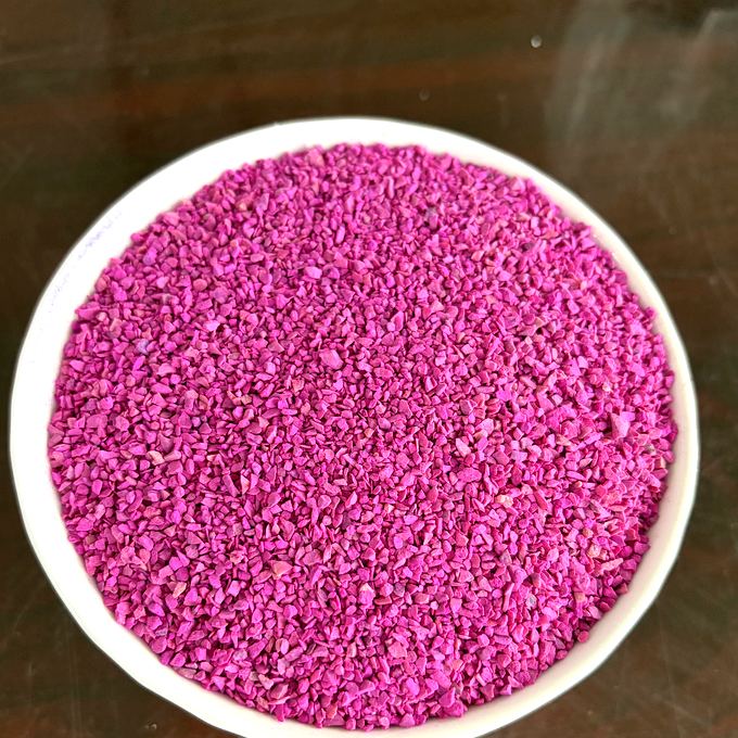 Rose colored mineral litter